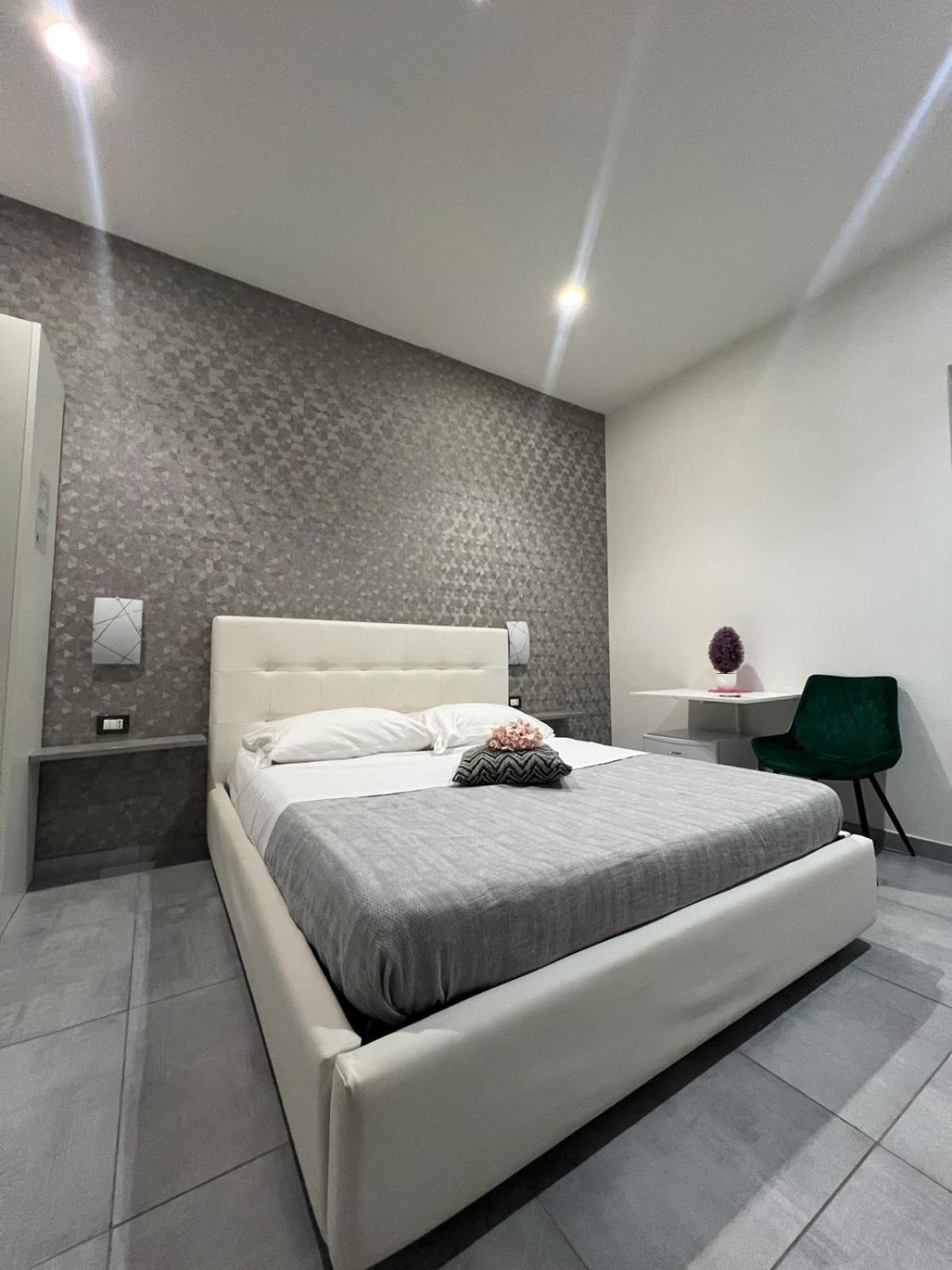 Brighter'S Room Naples Exterior photo